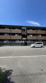 エレアージュ宝殿駅前2の外観画像