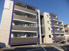 ティーダの外観画像