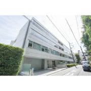 クエストコート原宿の外観画像