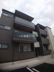 メゾン カルムⅡの外観画像