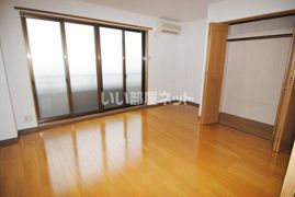 ラフォーレ花園の外観画像