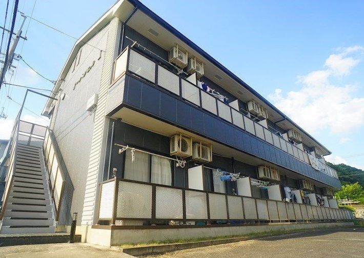 大和西大寺駅より徒歩21分 築28年5ヶ月 2階建の賃貸物件