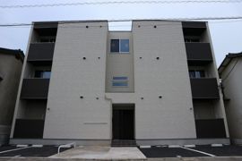 REGALEST MOMO(レガリスト モモ)の外観画像