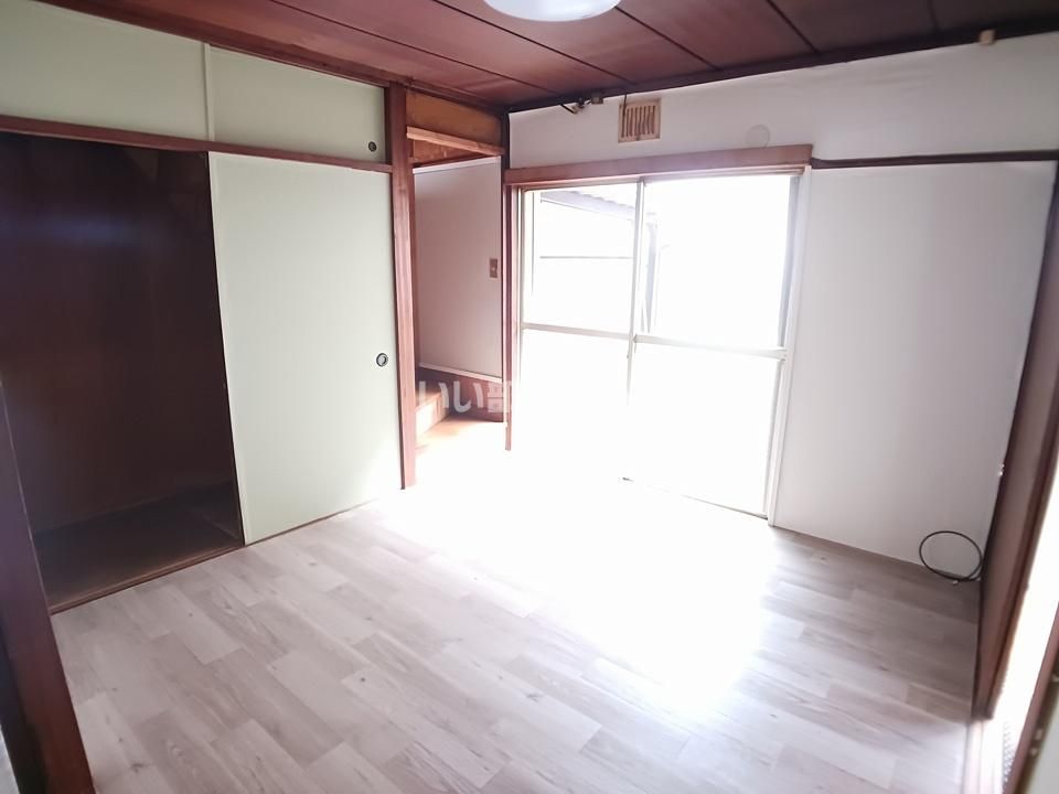 洋室
