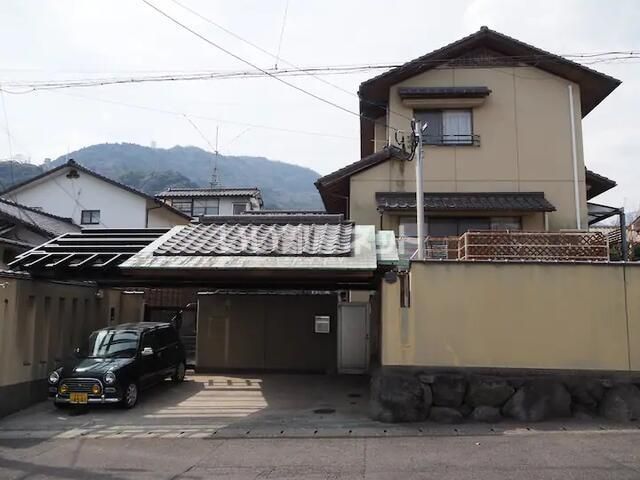 別府駅より徒歩17分 築40年4ヶ月 2階建の賃貸物件