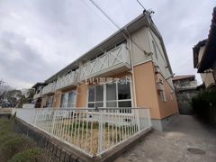 ジョヴィアルの外観画像