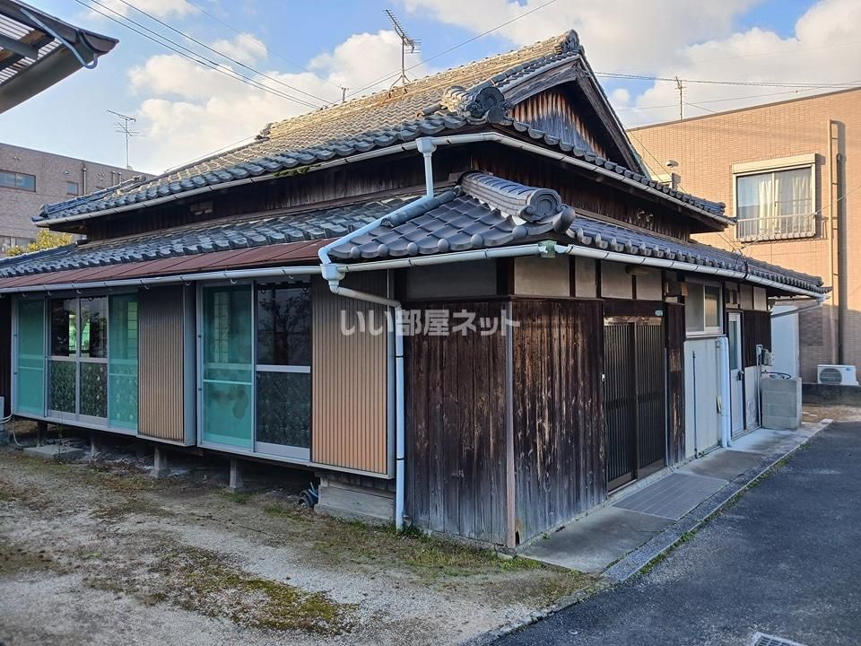 由宇駅より徒歩11分 築99年1ヶ月 1階建の賃貸物件