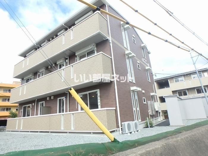 山岸駅より徒歩24分 築7年5ヶ月 3階建の賃貸物件