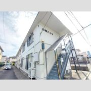 山岸ハイツの外観画像