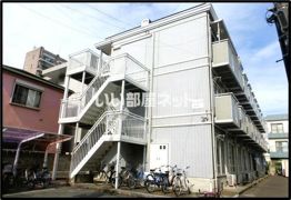ファーストハウスの外観画像