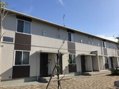 カーサ トリアネイの外観画像