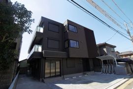 クローバーズ川越の外観画像