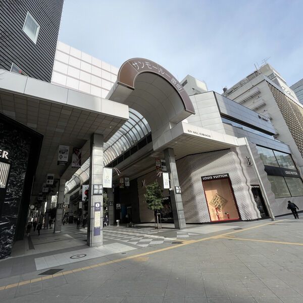 近くに施設あり