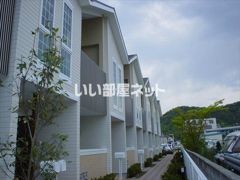 グローブ・キリの外観画像