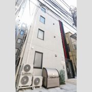 スペリオール新宿の外観画像