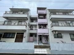 フラット上末吉の外観画像