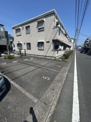 プリュニエラバンの外観画像