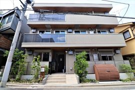 セレスティア小茂根の外観画像