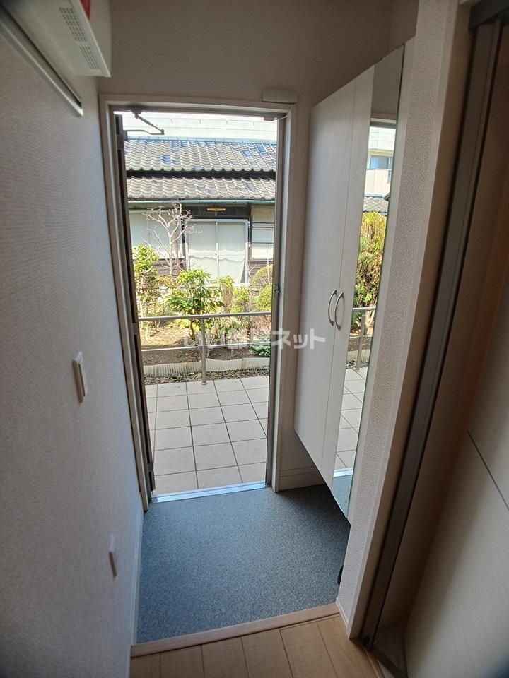 玄関