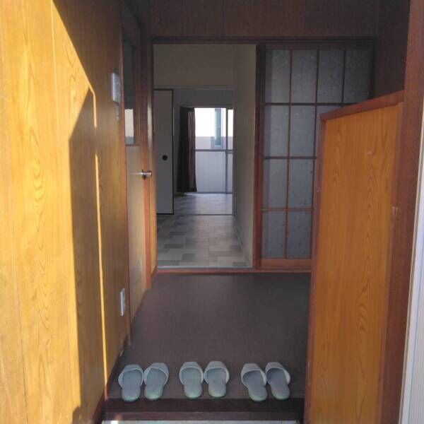 玄関