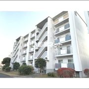 岡田団地12号棟の外観画像