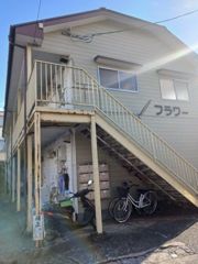 フラワーハイツの外観画像