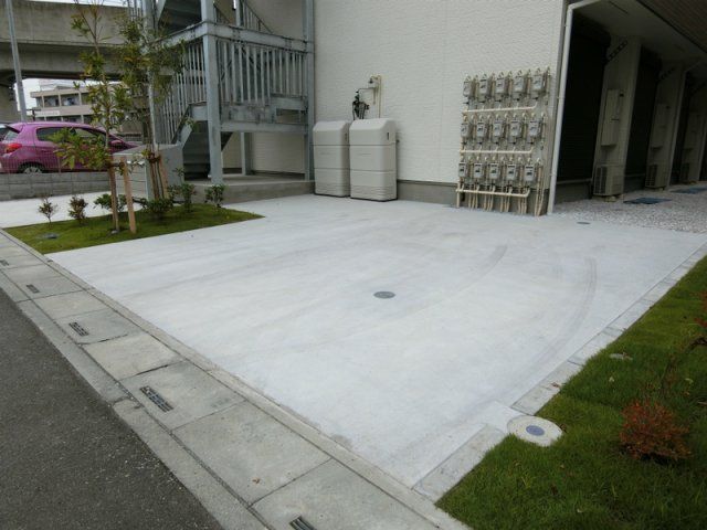 近くに施設あり