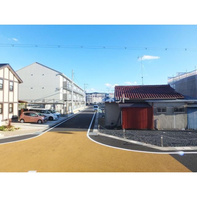 近くに施設あり