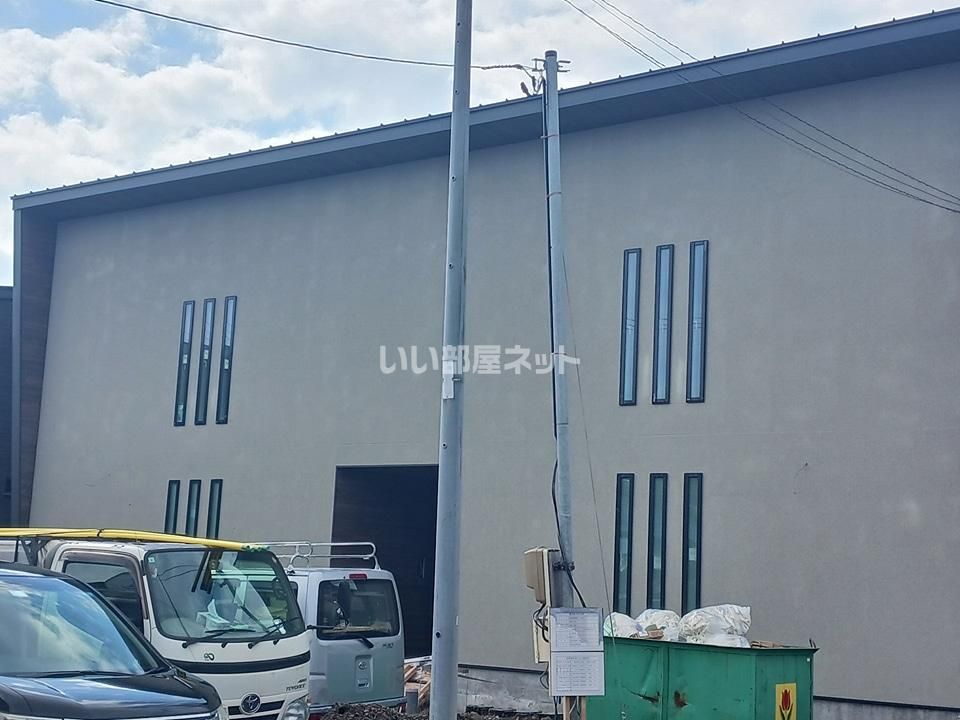 新潟駅よりバス26分 徒歩1分 新築 2階建の賃貸物件