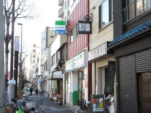 近くに施設あり