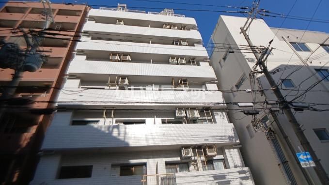 湊川駅より徒歩1分 築36年7ヶ月 11階建の賃貸物件