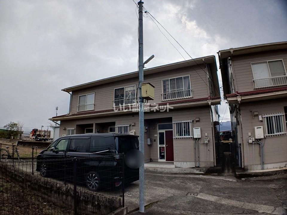 おかどめ幸福駅より徒歩12分 築34年11ヶ月 2階建の賃貸物件