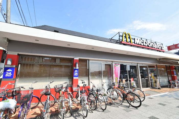 近くに施設あり