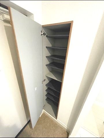 収納