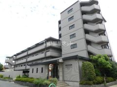 フロレアール・ジーアの外観画像