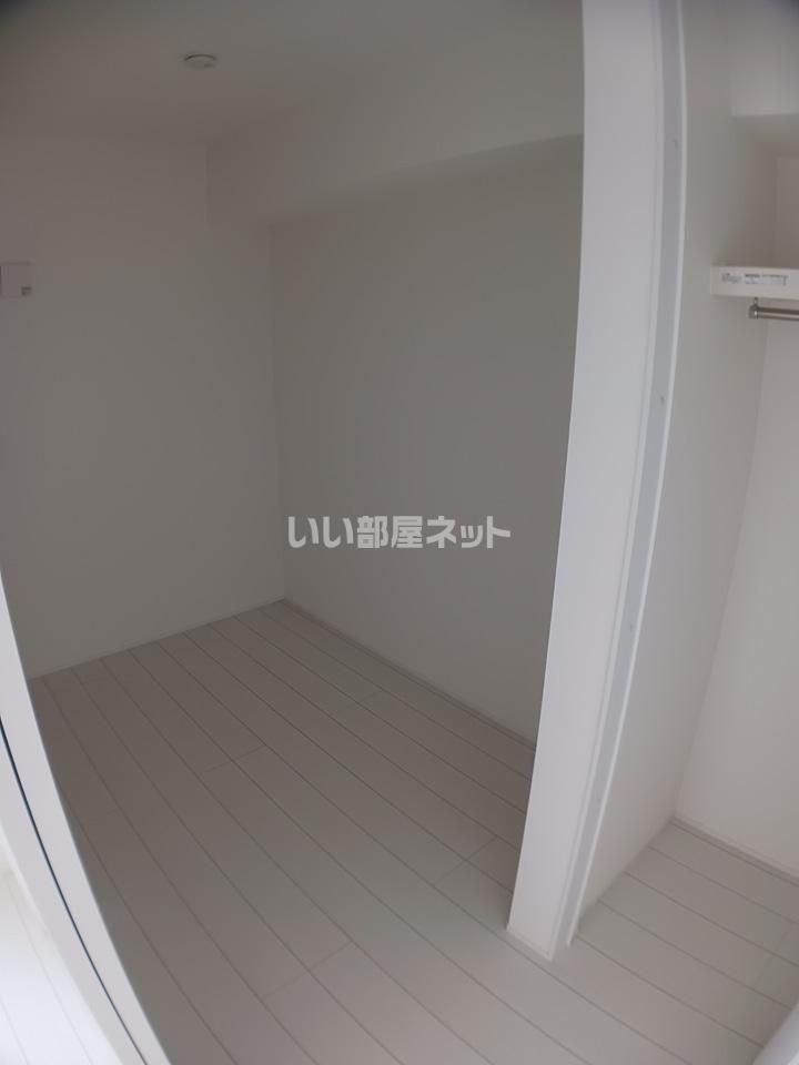 ベッドルーム