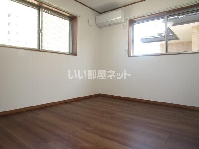 洋室