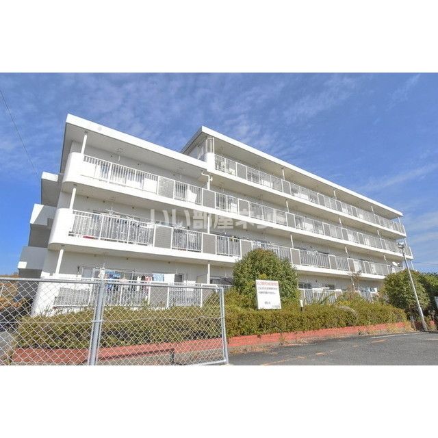  築29年 4階建の賃貸物件