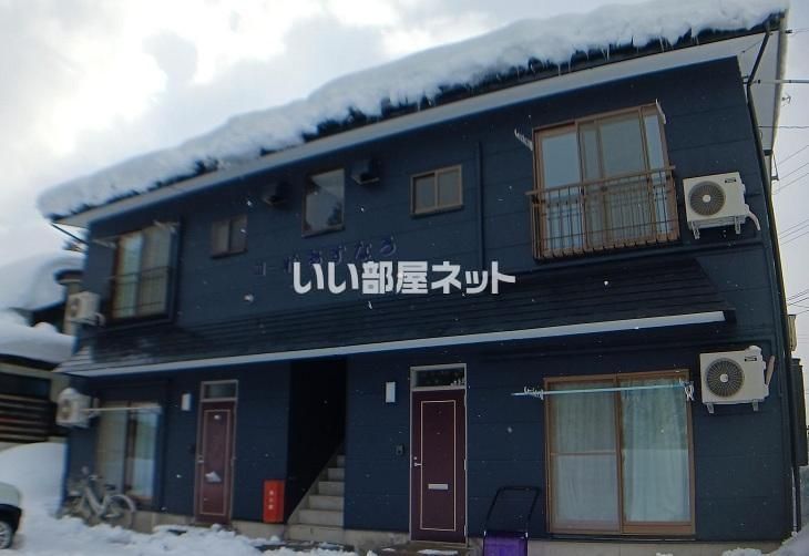 高畠駅より徒歩24分 築27年2ヶ月 2階建の賃貸物件