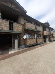 クレール・ヴィラージュ B棟の外観画像