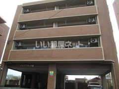 ジョイフラットⅢの外観画像