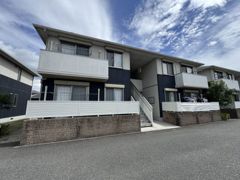 シュトラール B棟の外観画像