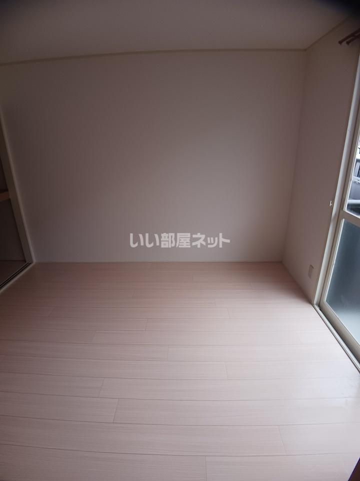 ベッドルーム