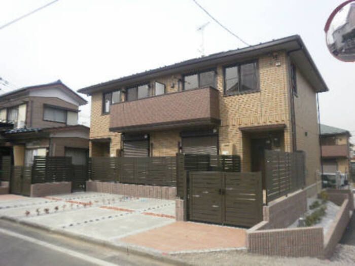 川越駅より徒歩22分 築14年 2階建の賃貸物件