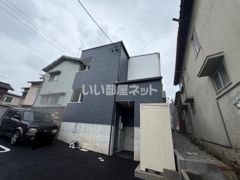 COLLINA向洋中町の外観画像