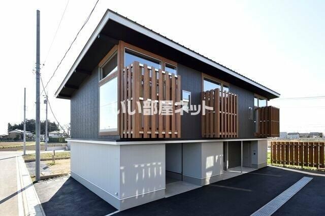 本庄早稲田駅より徒歩13分 築10年 2階建の賃貸物件