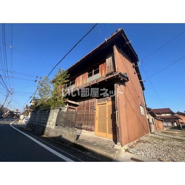 美濃赤坂駅より徒歩6分 築66年1ヶ月 2階建の賃貸物件