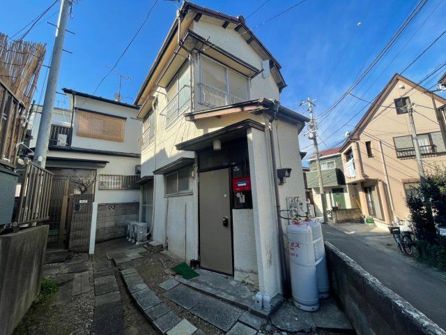 鶴瀬駅より徒歩20分 築56年4ヶ月 2階建の賃貸物件