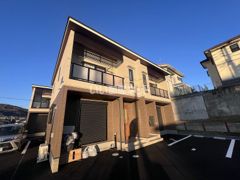 クレスト・ヒルの外観画像