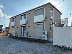 ラ・ルーナの外観画像